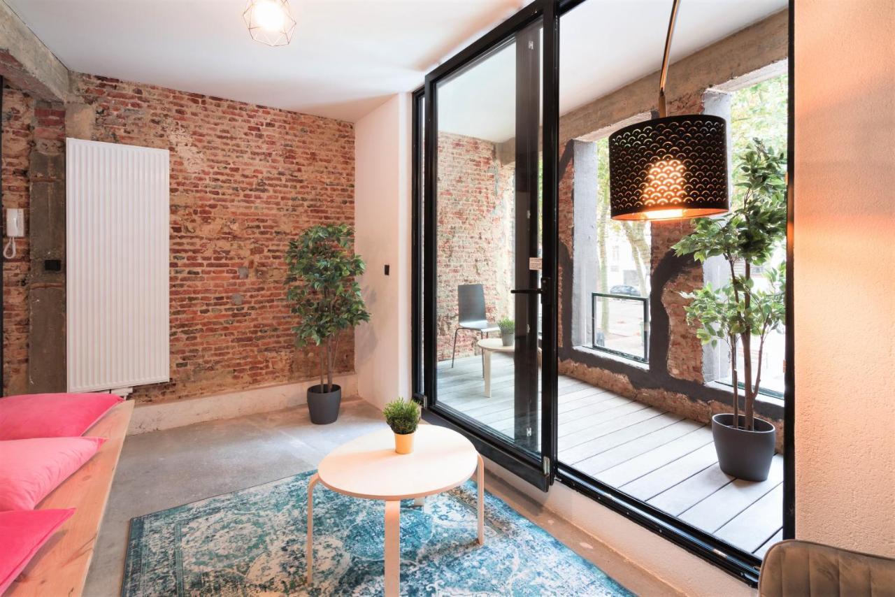 The Industrial Lodge Antwerp Exterior photo