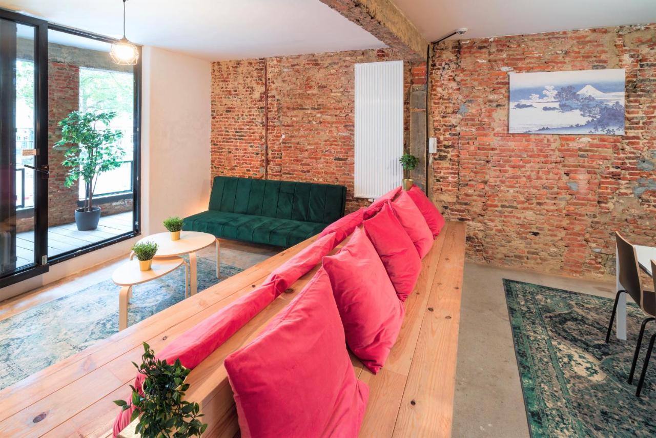 The Industrial Lodge Antwerp Exterior photo