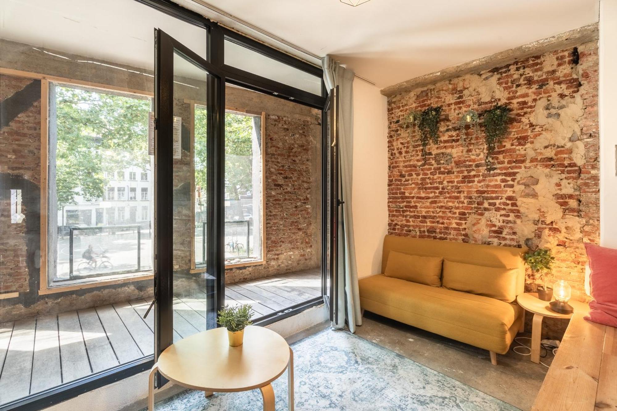 The Industrial Lodge Antwerp Exterior photo
